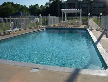 Baymont By Wyndham Dothan 